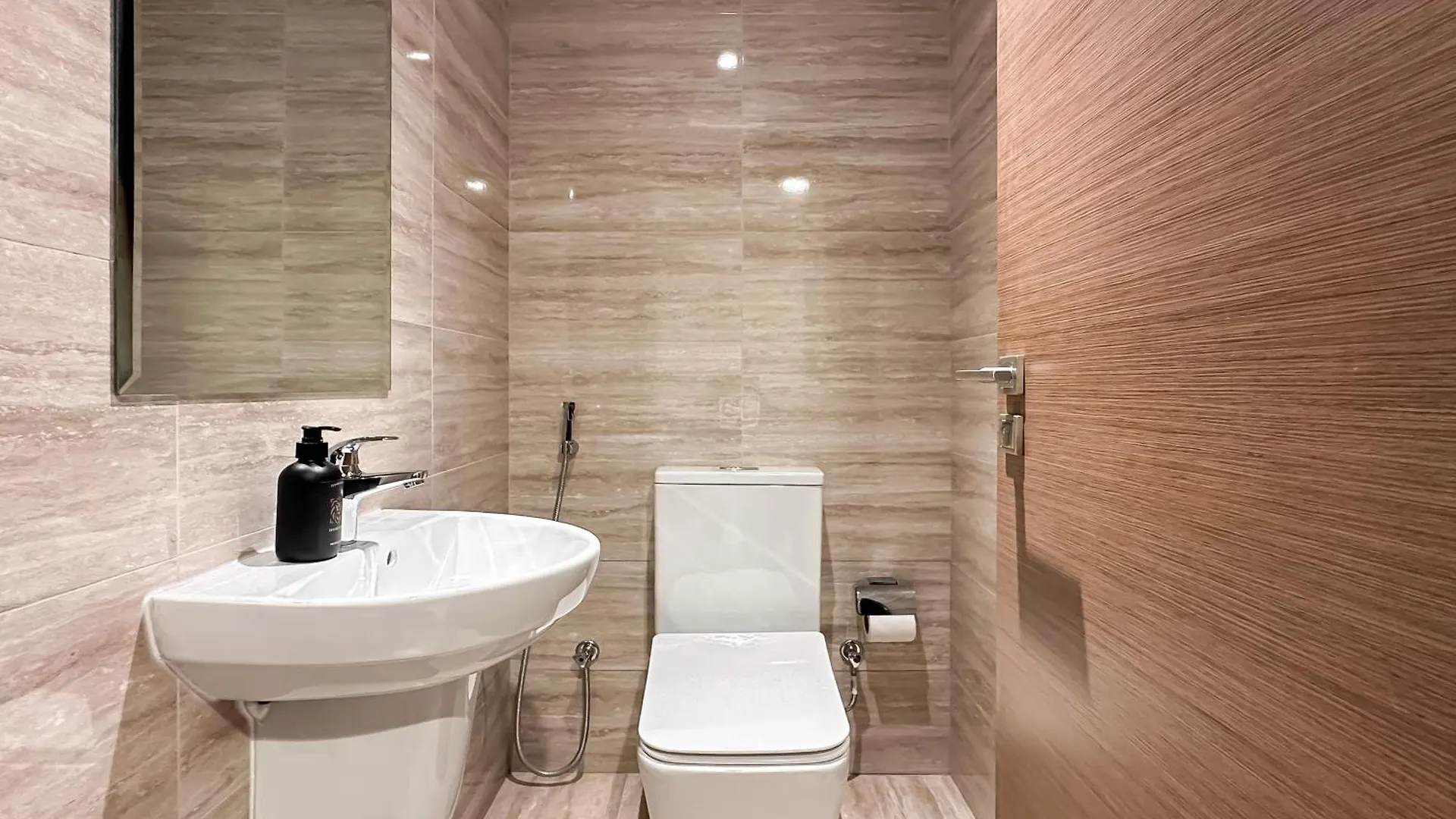 Trophy-Ride In Equestrian Elegance W Private Entr Apartment Dubai United Arab Emirates