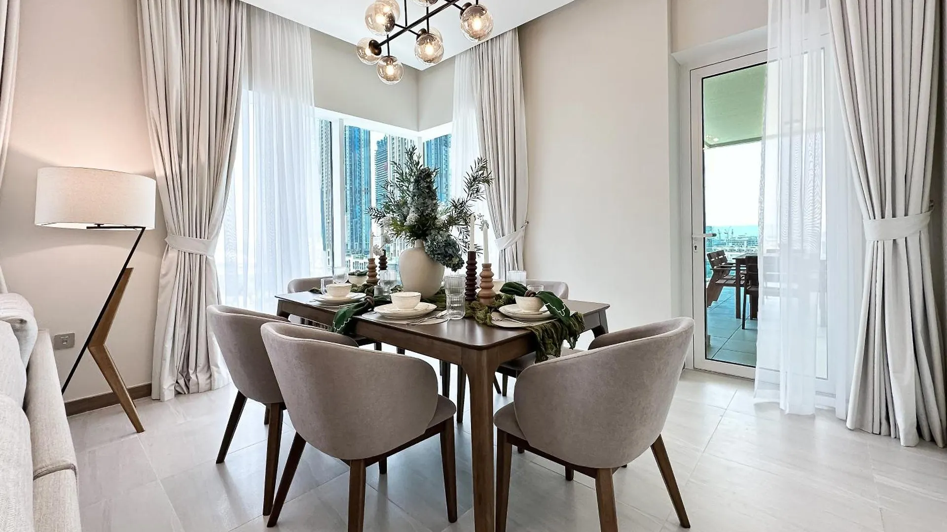 Trophy-Ride In Equestrian Elegance W Private Entr Apartment Dubai