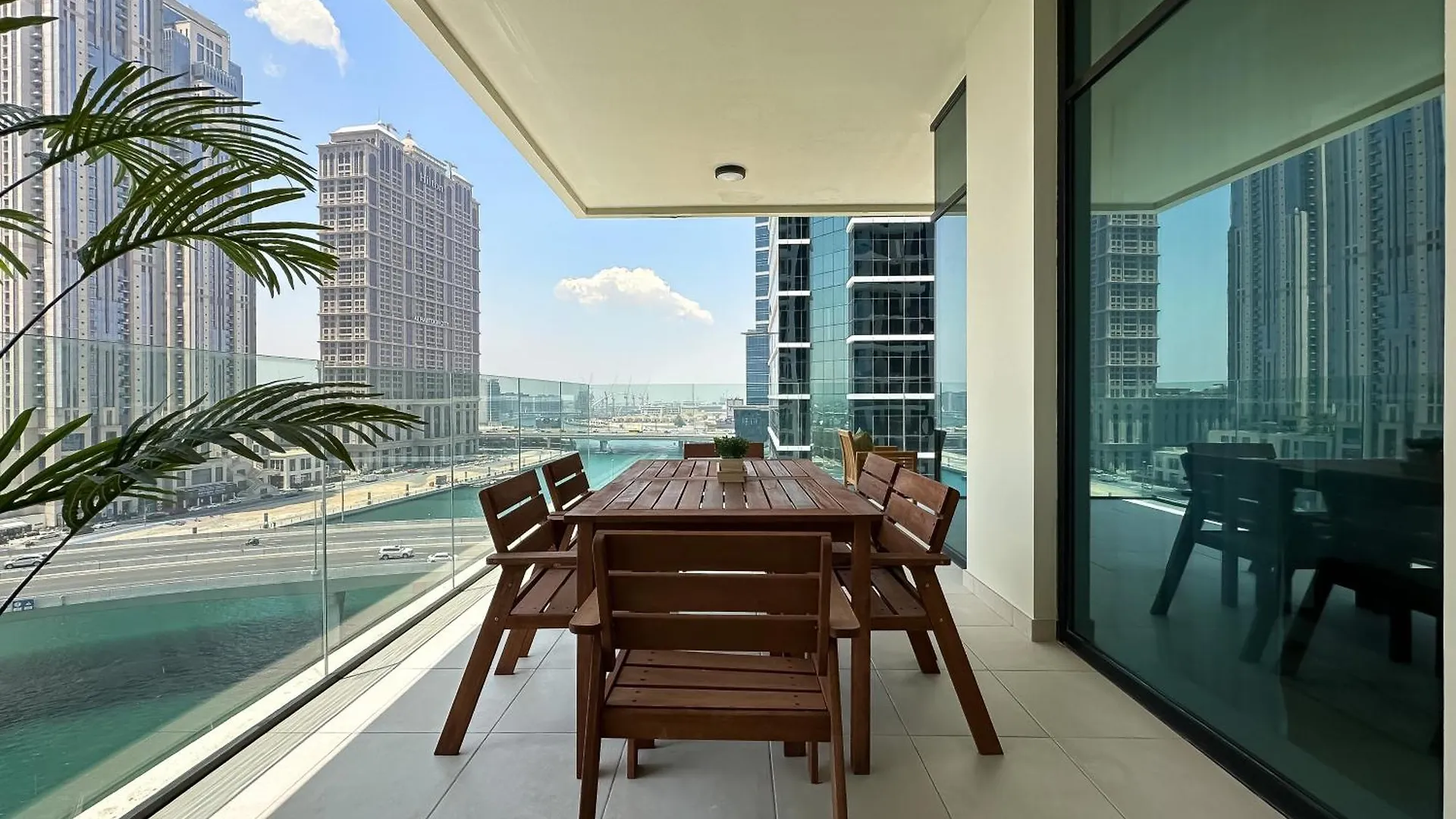 Trophy-Ride In Equestrian Elegance W Private Entr Apartment Dubai